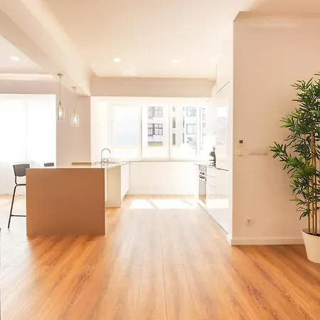 Apartment Portucale ! Sunny Design *
